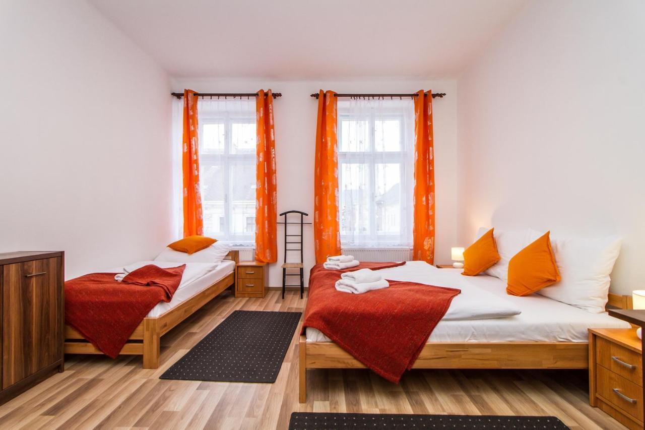 Silver Apartments كوتنا هورا المظهر الخارجي الصورة