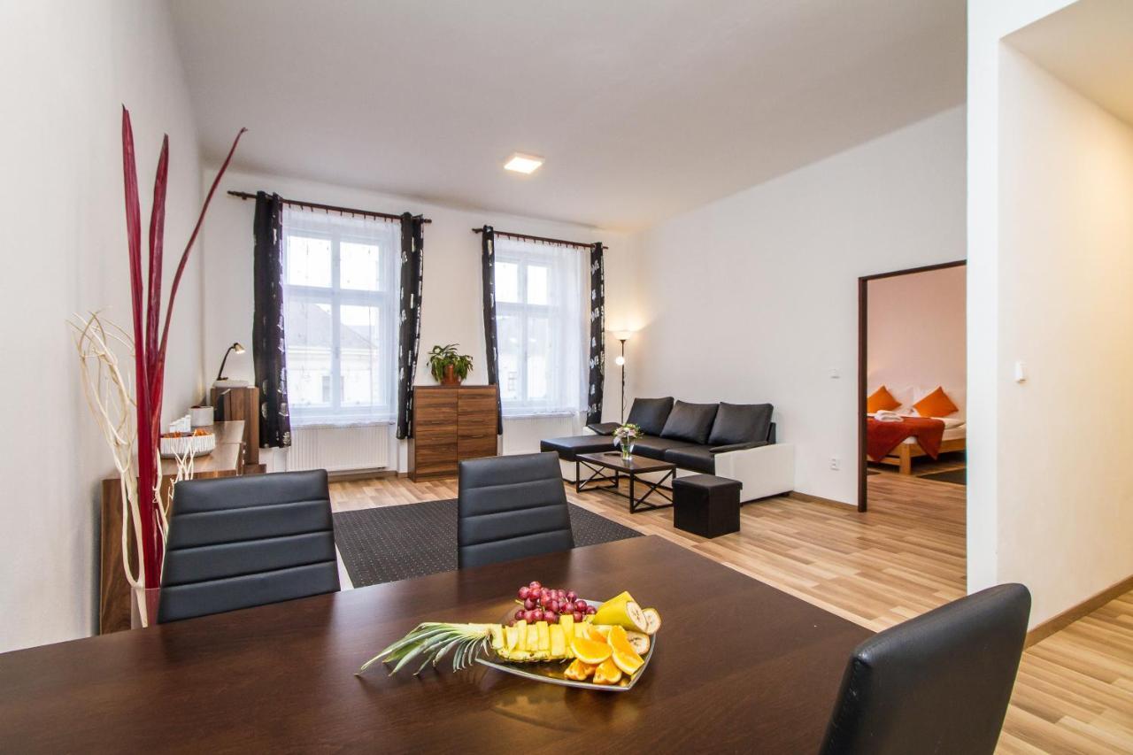 Silver Apartments كوتنا هورا المظهر الخارجي الصورة
