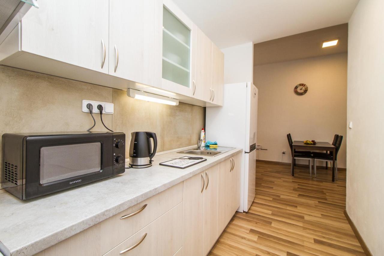 Silver Apartments كوتنا هورا المظهر الخارجي الصورة