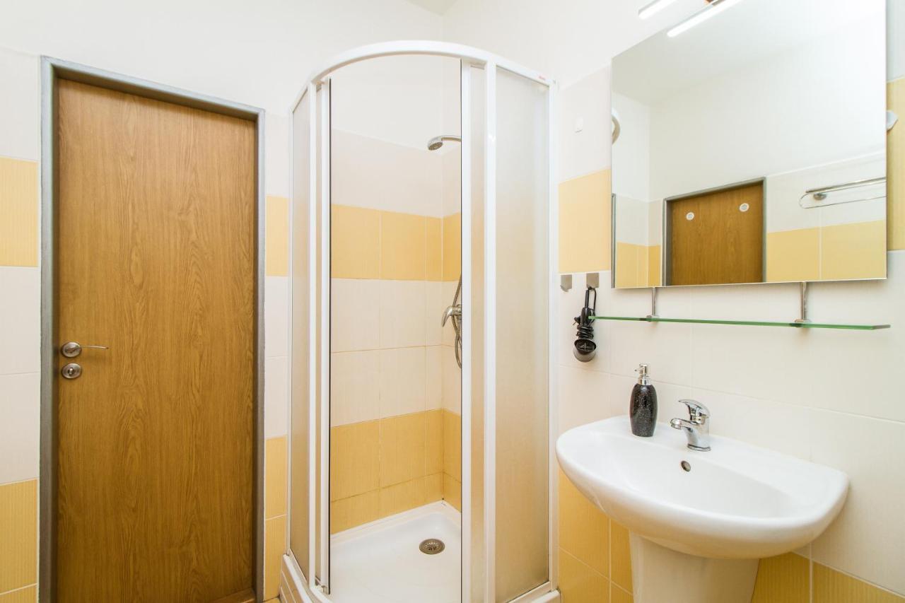 Silver Apartments كوتنا هورا المظهر الخارجي الصورة