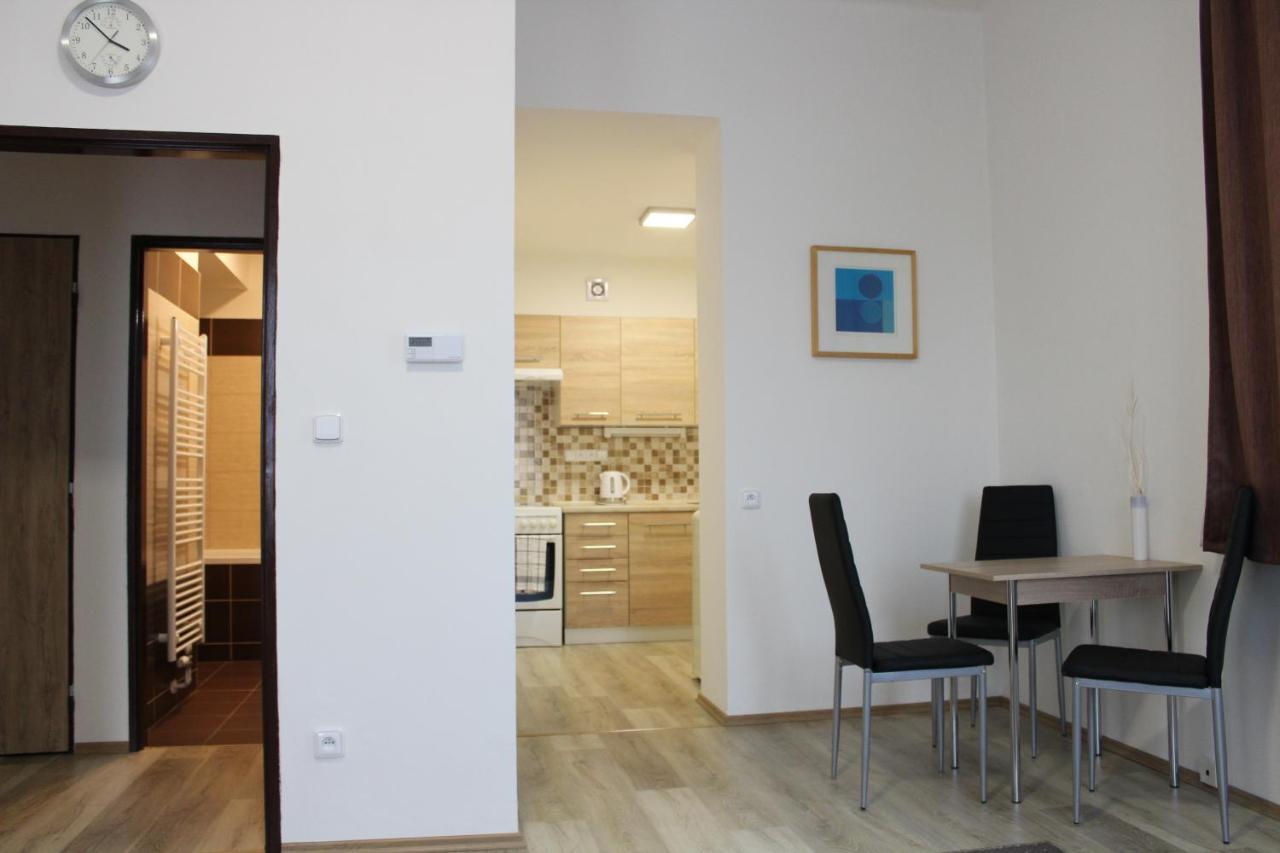 Silver Apartments كوتنا هورا المظهر الخارجي الصورة