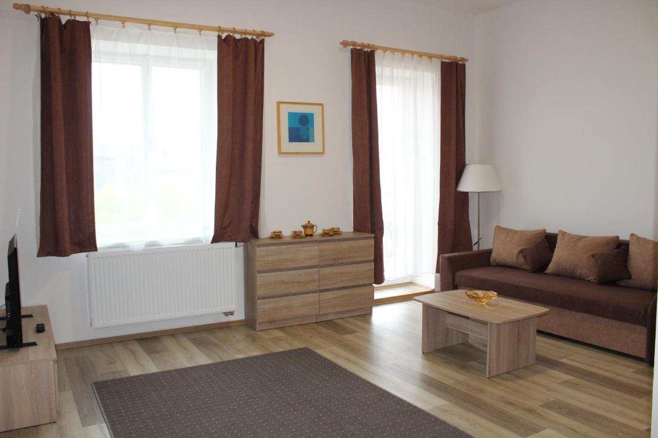 Silver Apartments كوتنا هورا المظهر الخارجي الصورة